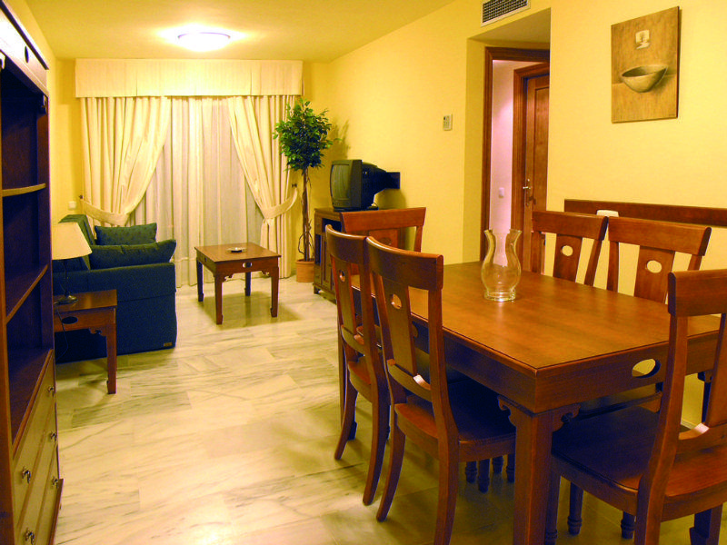 Apartamentos Turisticos Anoreta Rincón de la Victoria Extérieur photo