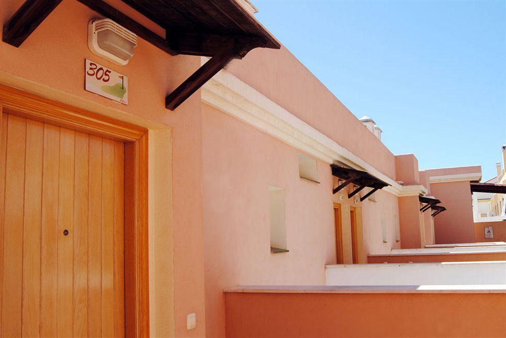 Apartamentos Turisticos Anoreta Rincón de la Victoria Extérieur photo